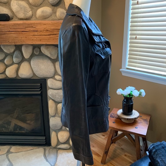 Danier Brown Leather Cargo Style Jacket - Picture 3 of 8